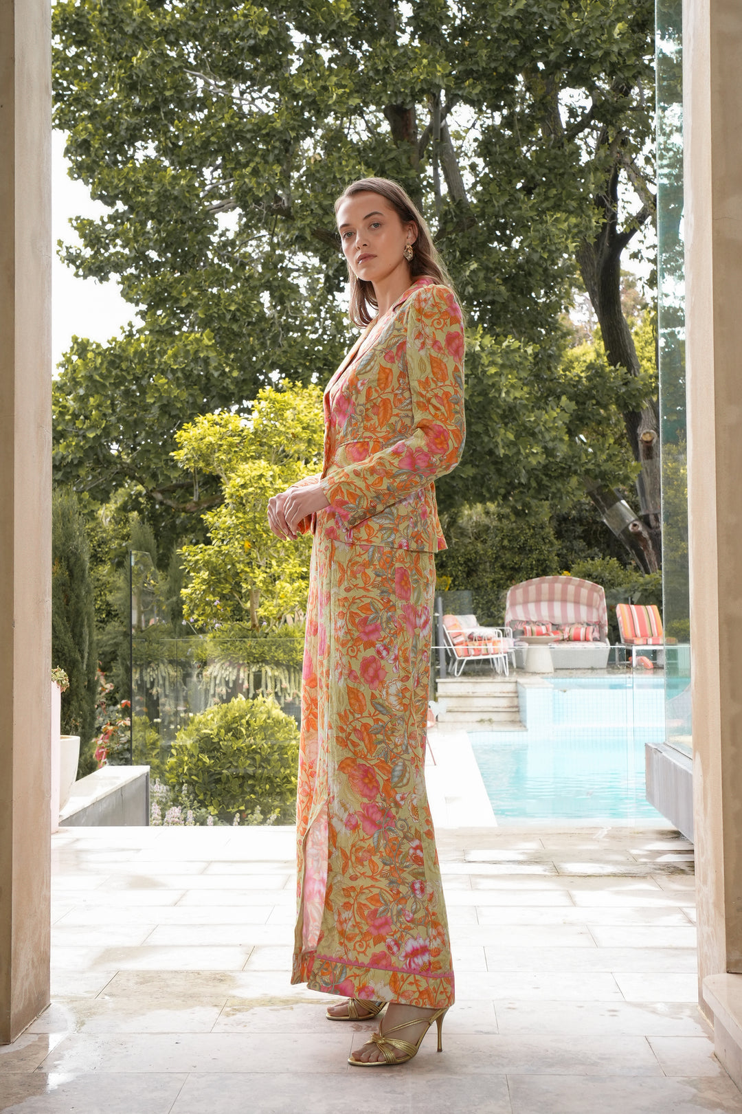 Tailored Blazer in Olive Grove