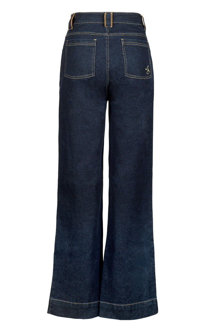 Boot Leg Jean in Dark Wash