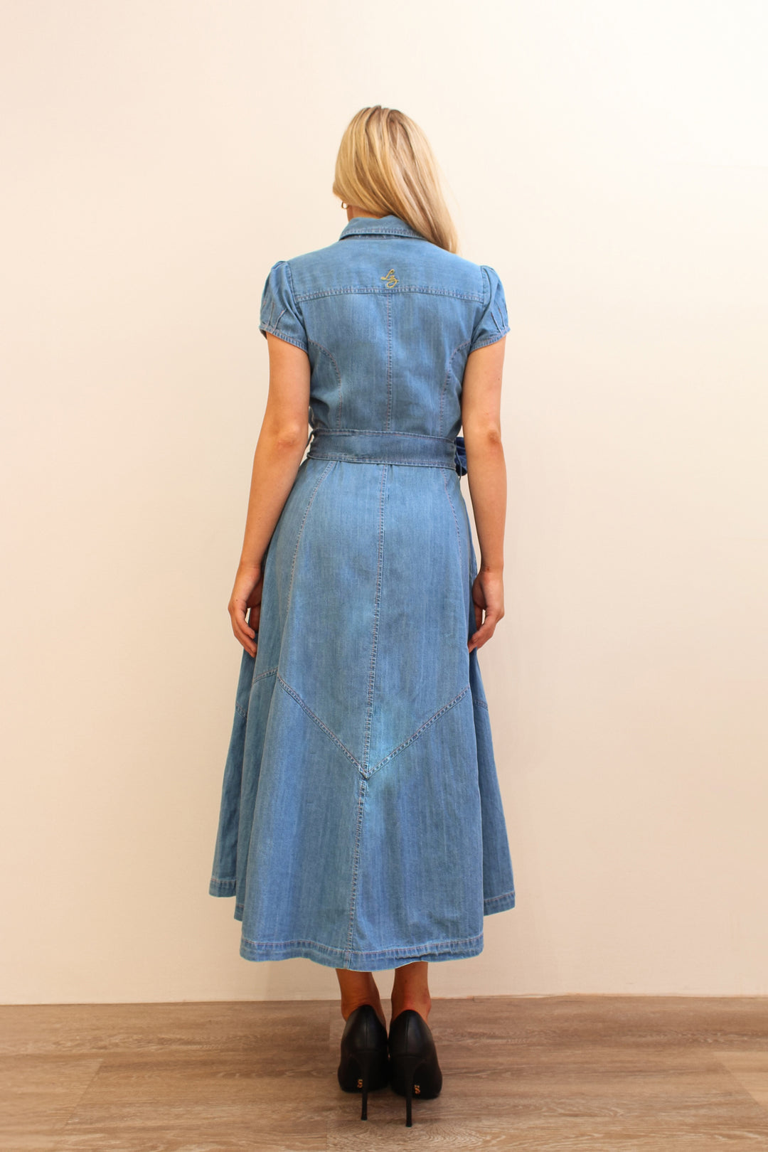 Cap Sleeve Denim Dress in Light Wash
