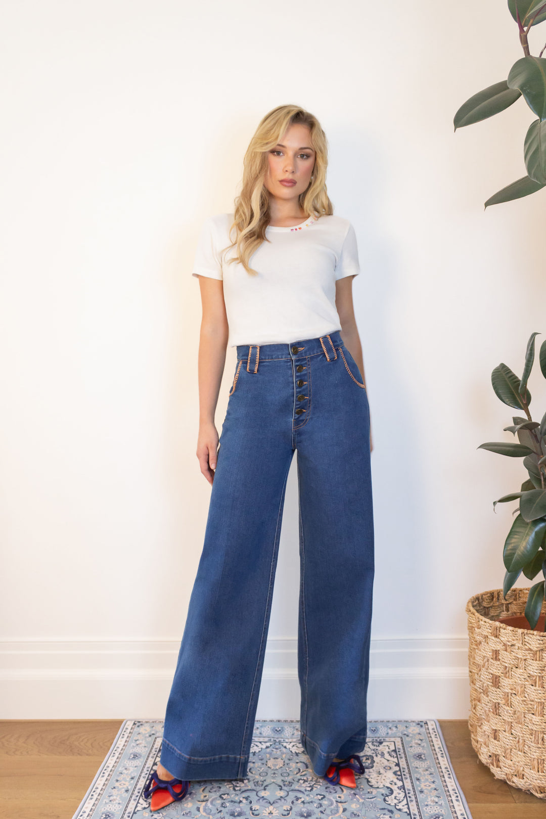Embroidered Tee in Pumpkin Florentine