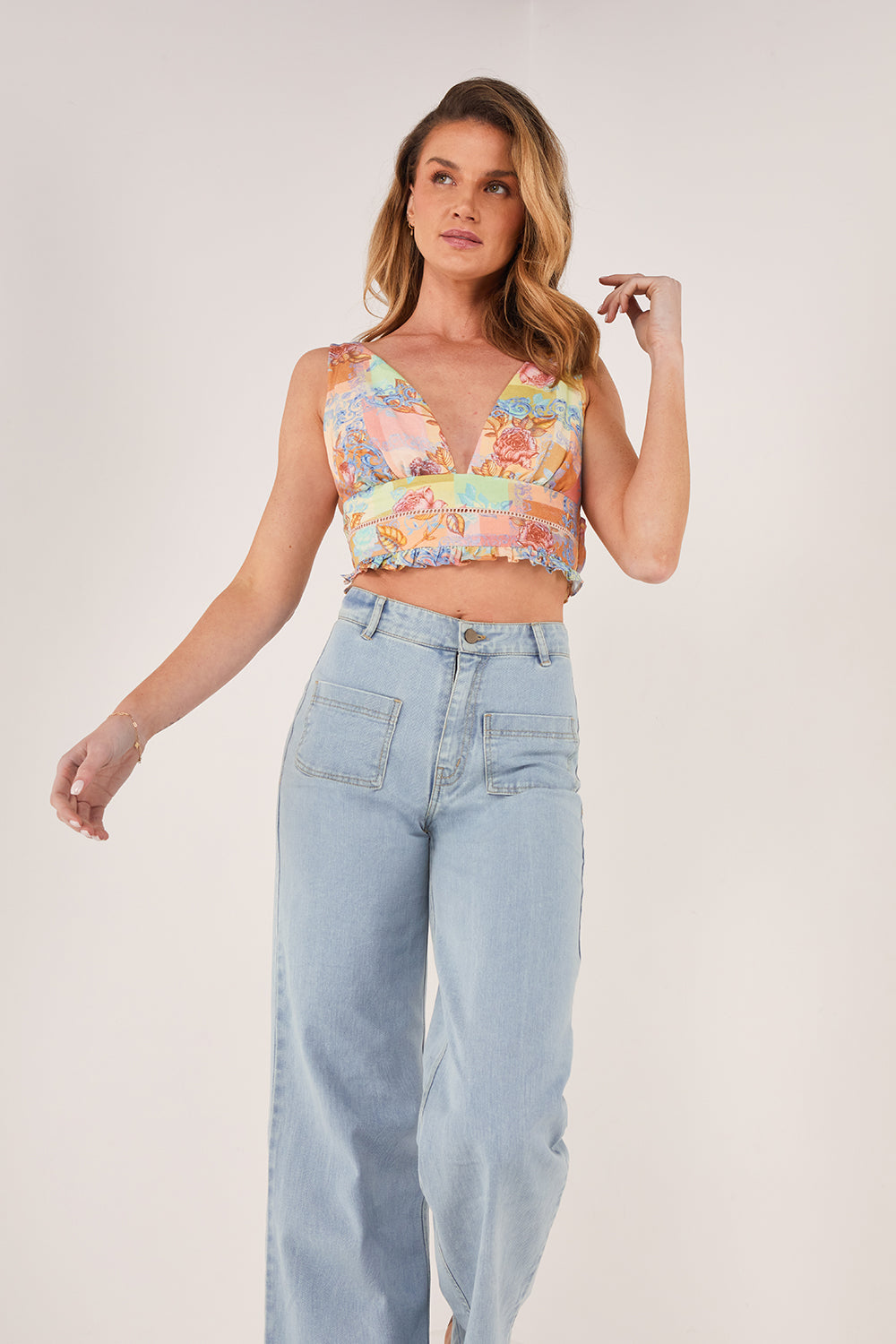 Embroidered Straight Leg Jean in Light Wash