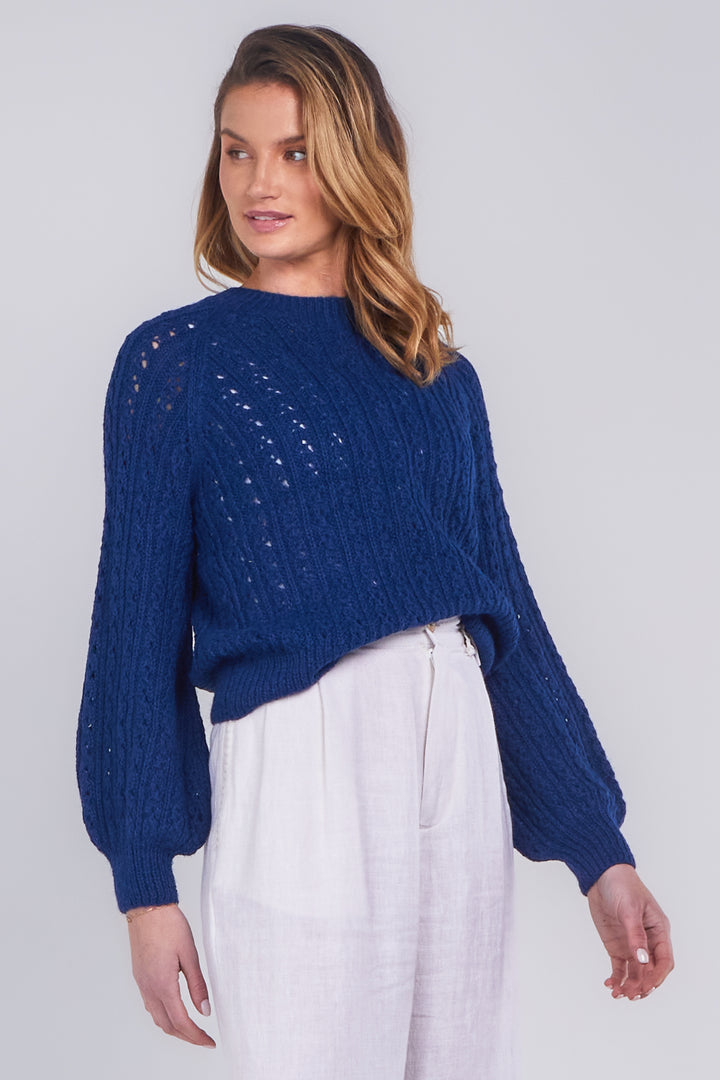 Bobbie Raglan Sweater in Blue