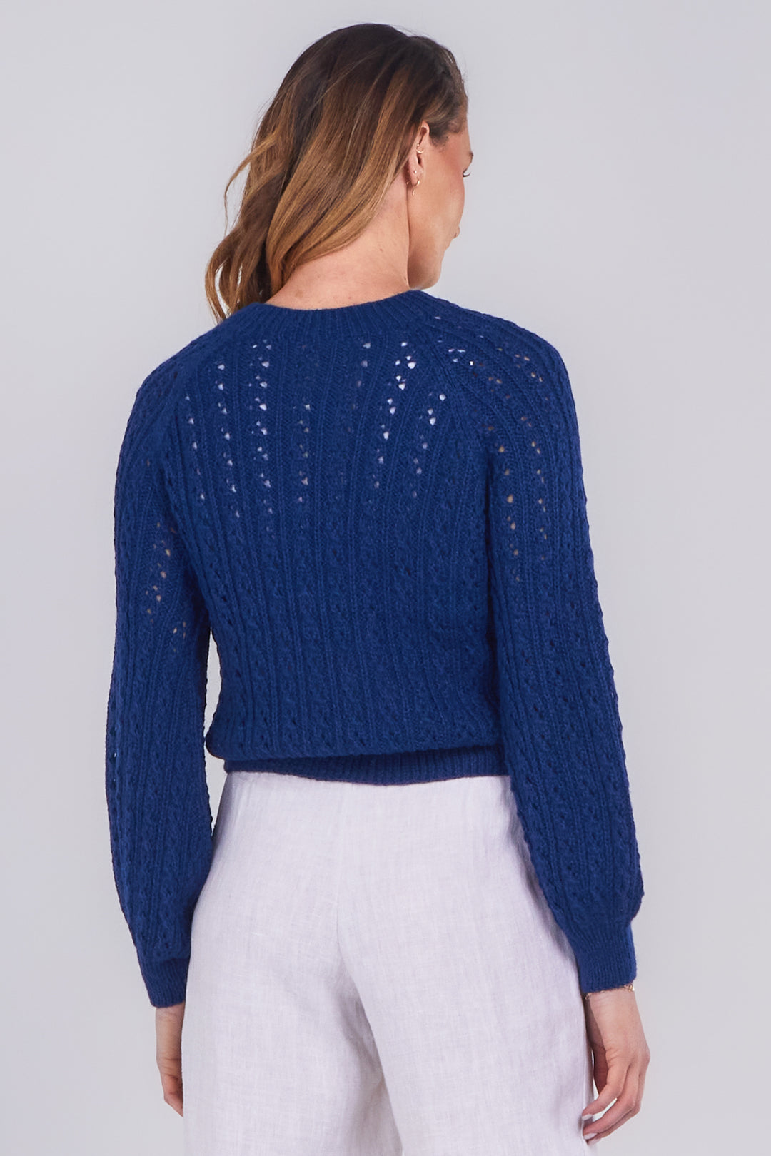 Bobbie Raglan Sweater in Blue