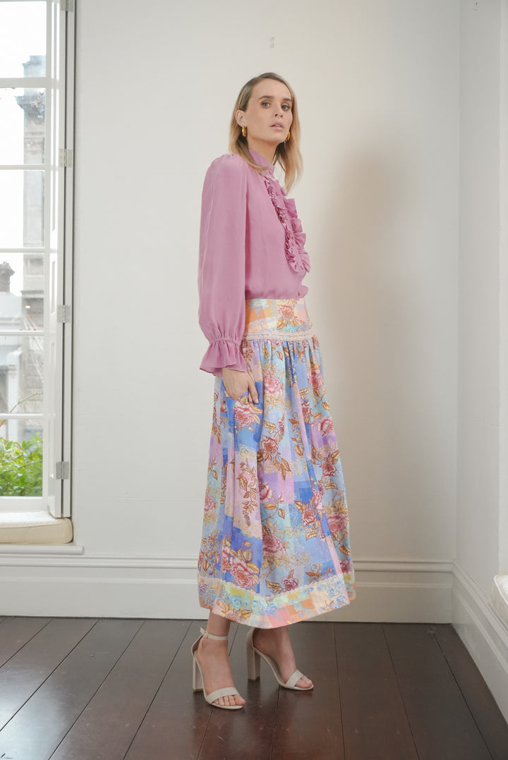 Ruffle Blouse in Mauve