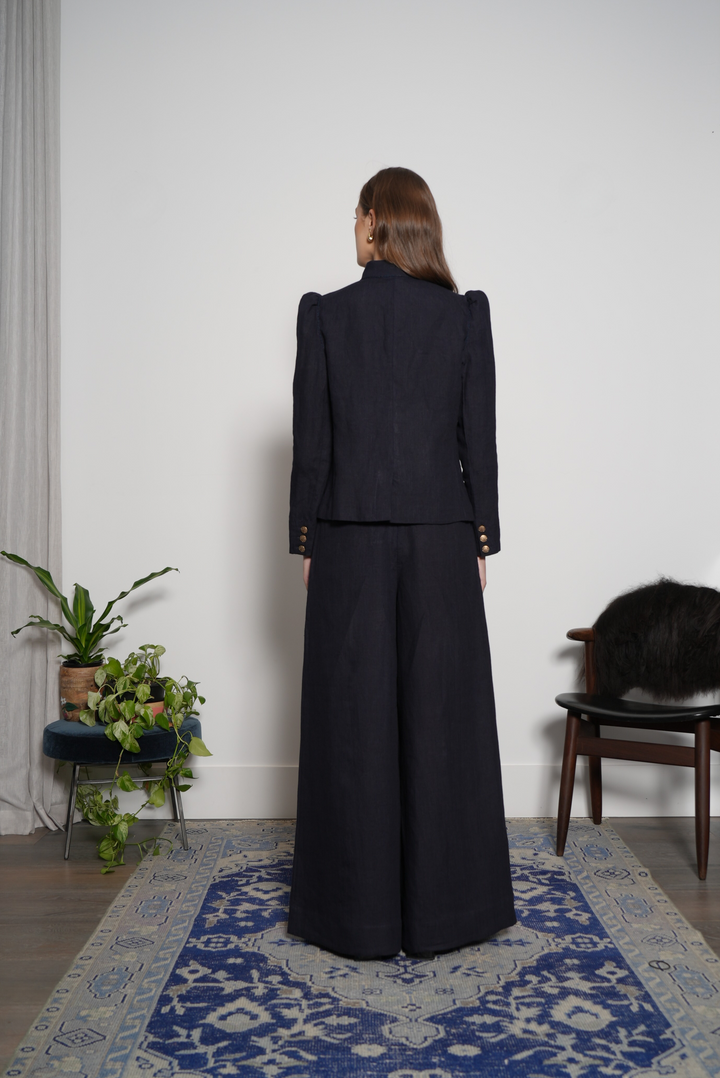 Double Lapel Blazer in Dark Navy
