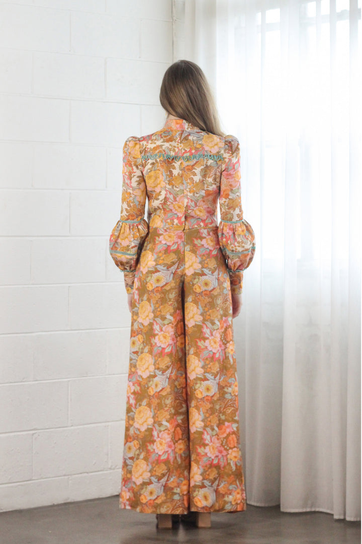 Cropped Balloon Sleeve Jacket in Champagne Picnic