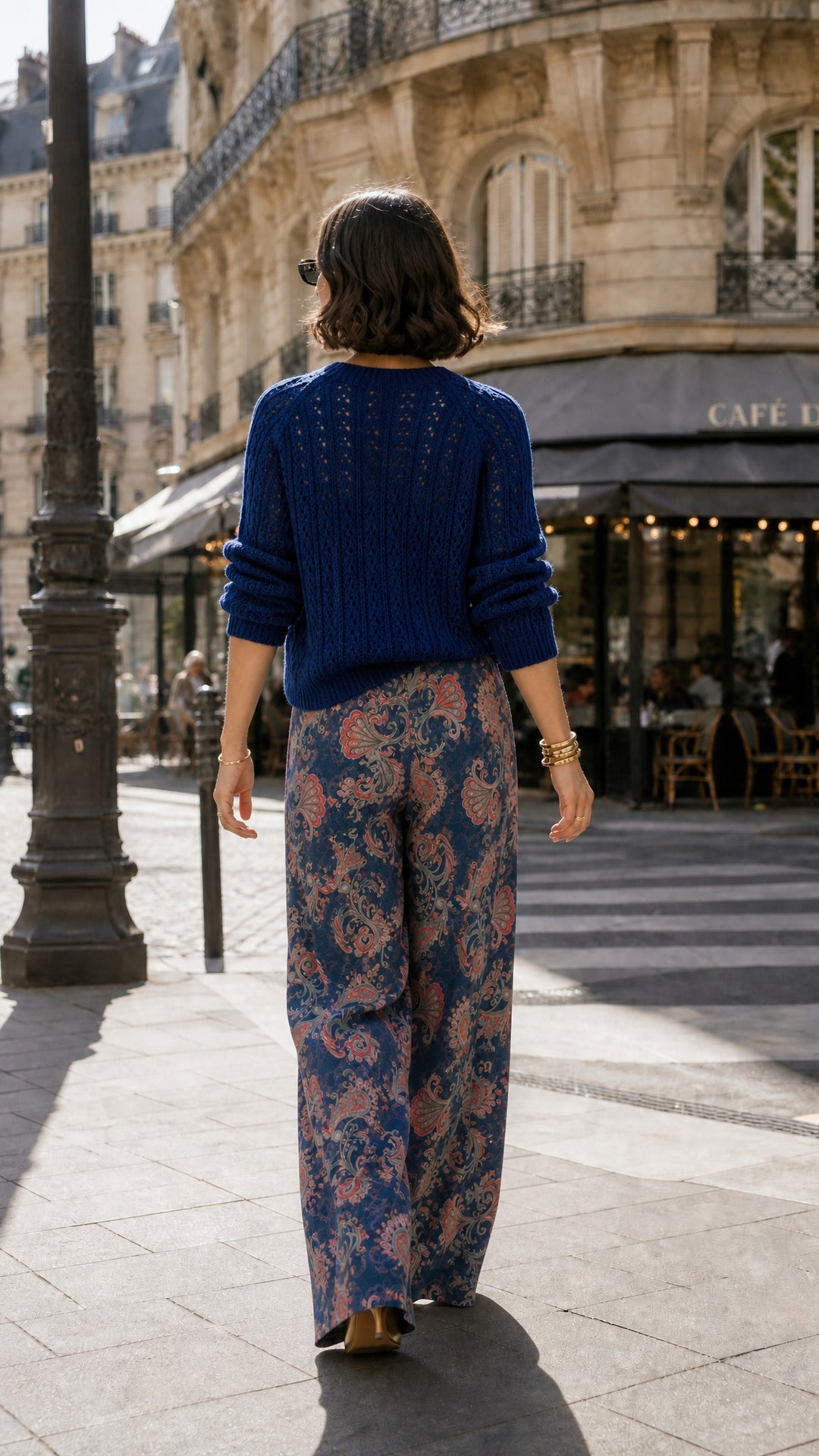 Bobbie Raglan Sweater in Blue