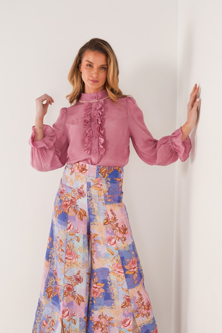 Ruffle Blouse in Mauve