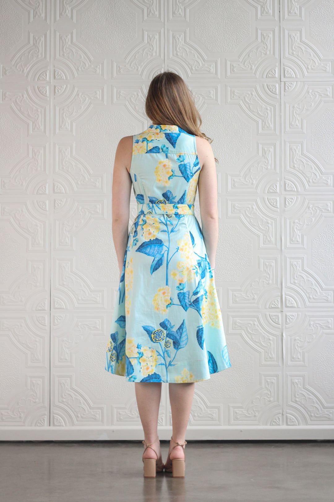 Sleeveless Trench Midi Dress in Sardi Wild Flower