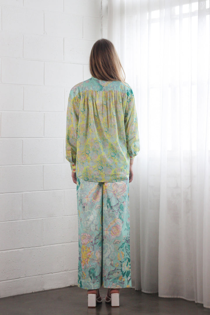 Stand Collar Billow Blouse in Rose Azure