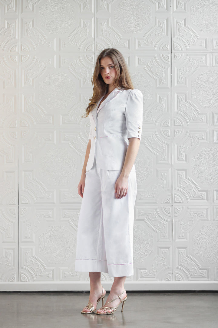 Short Sleeve Tailored Blazer in White and Gold