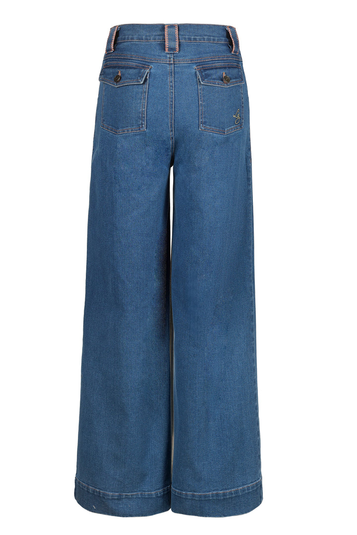 Wide Leg Jean in Mid Wash
